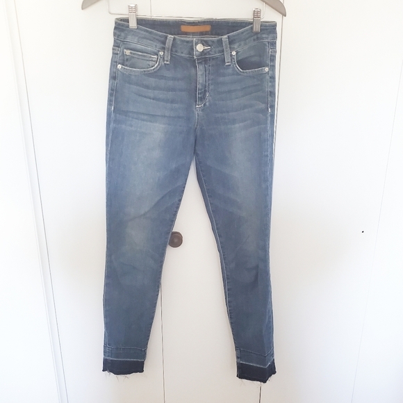 Joe's Jeans The Icon mid-rise skinny ankle Frayed Hem - Picture 2 of 8